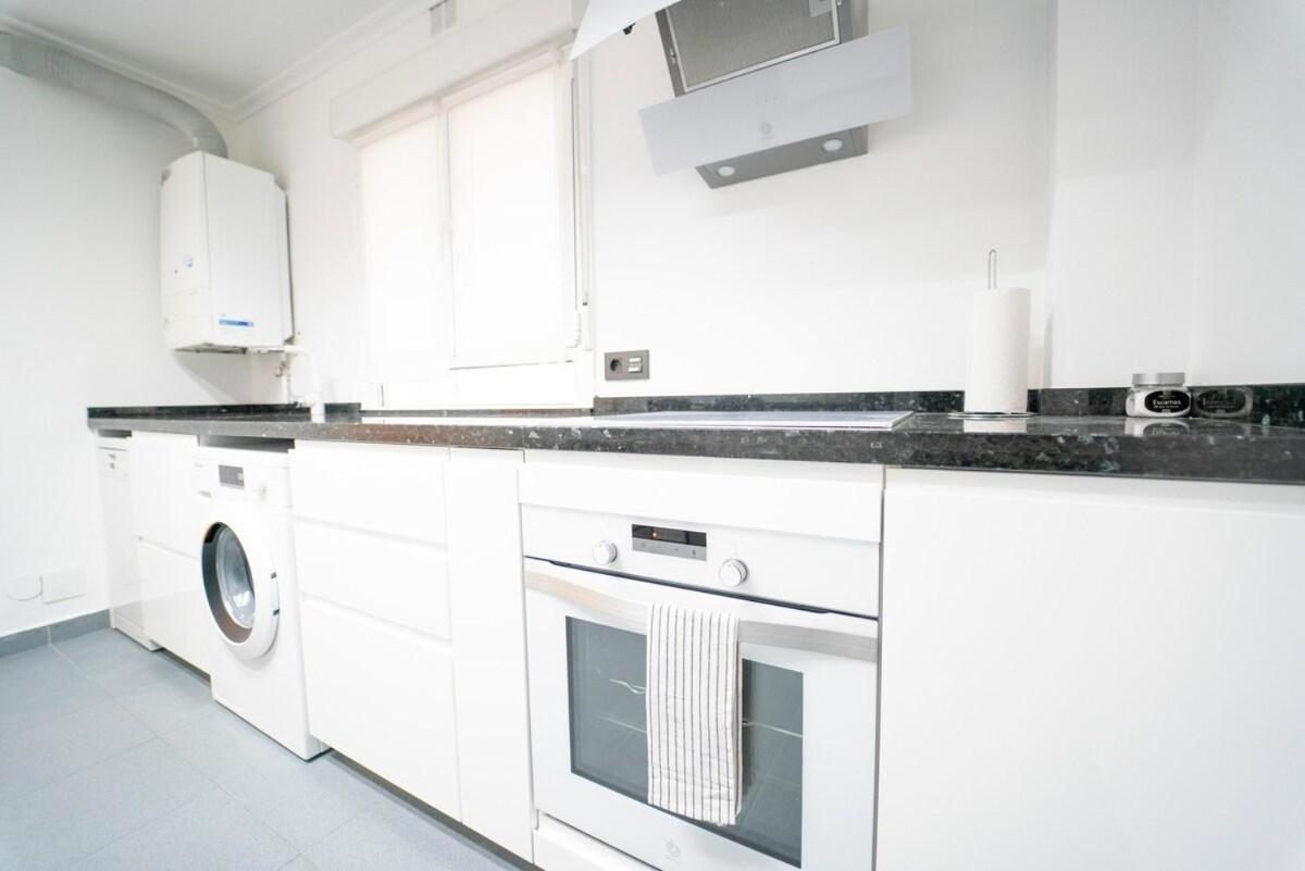 Apartamento Avenida De Castilla Gijón Zewnętrze zdjęcie